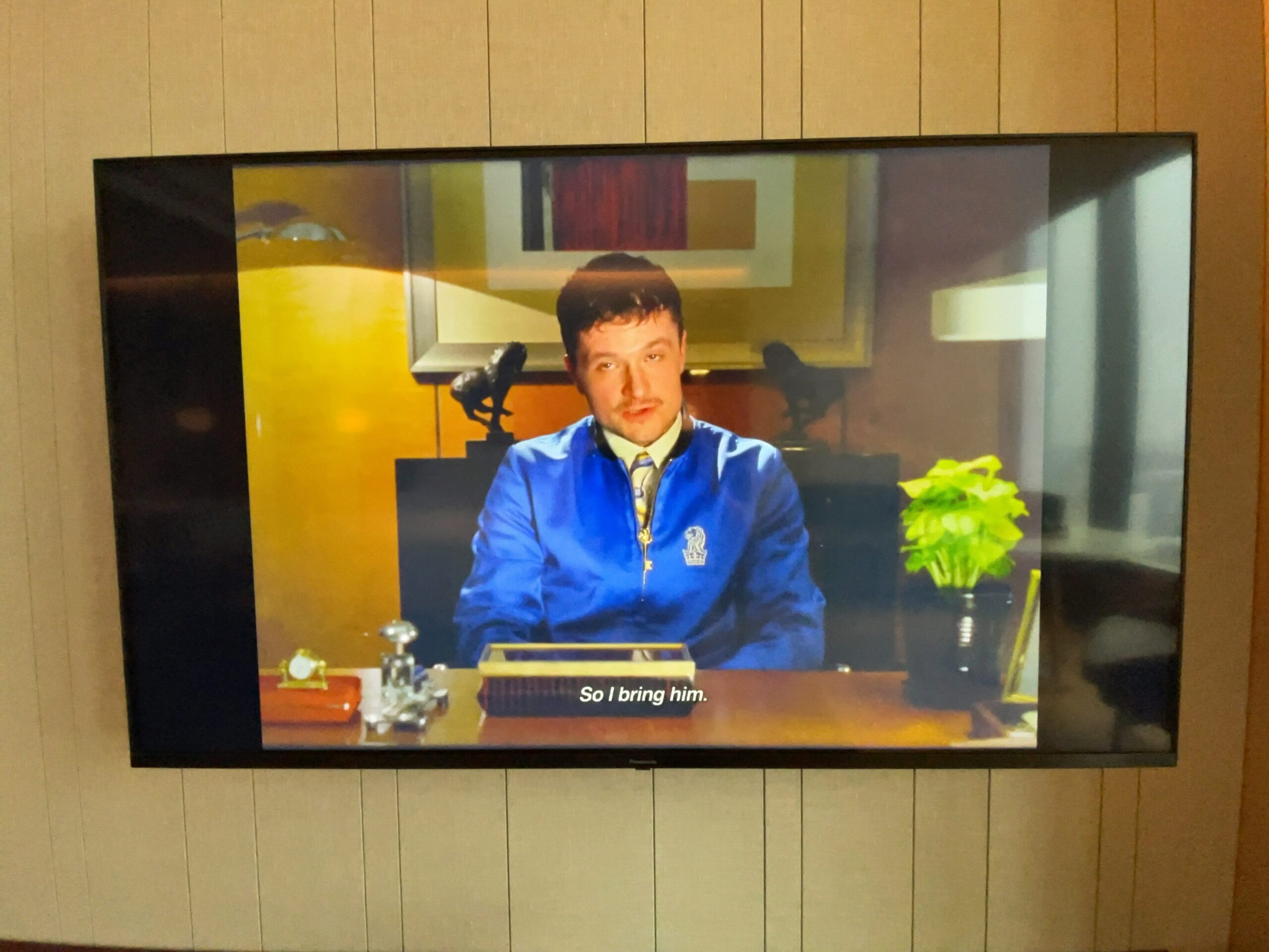 テレビ