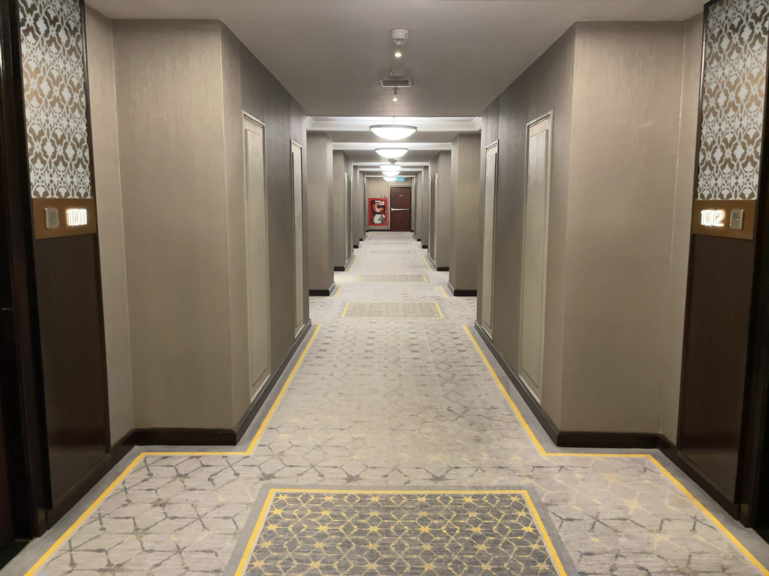 客室階の廊下