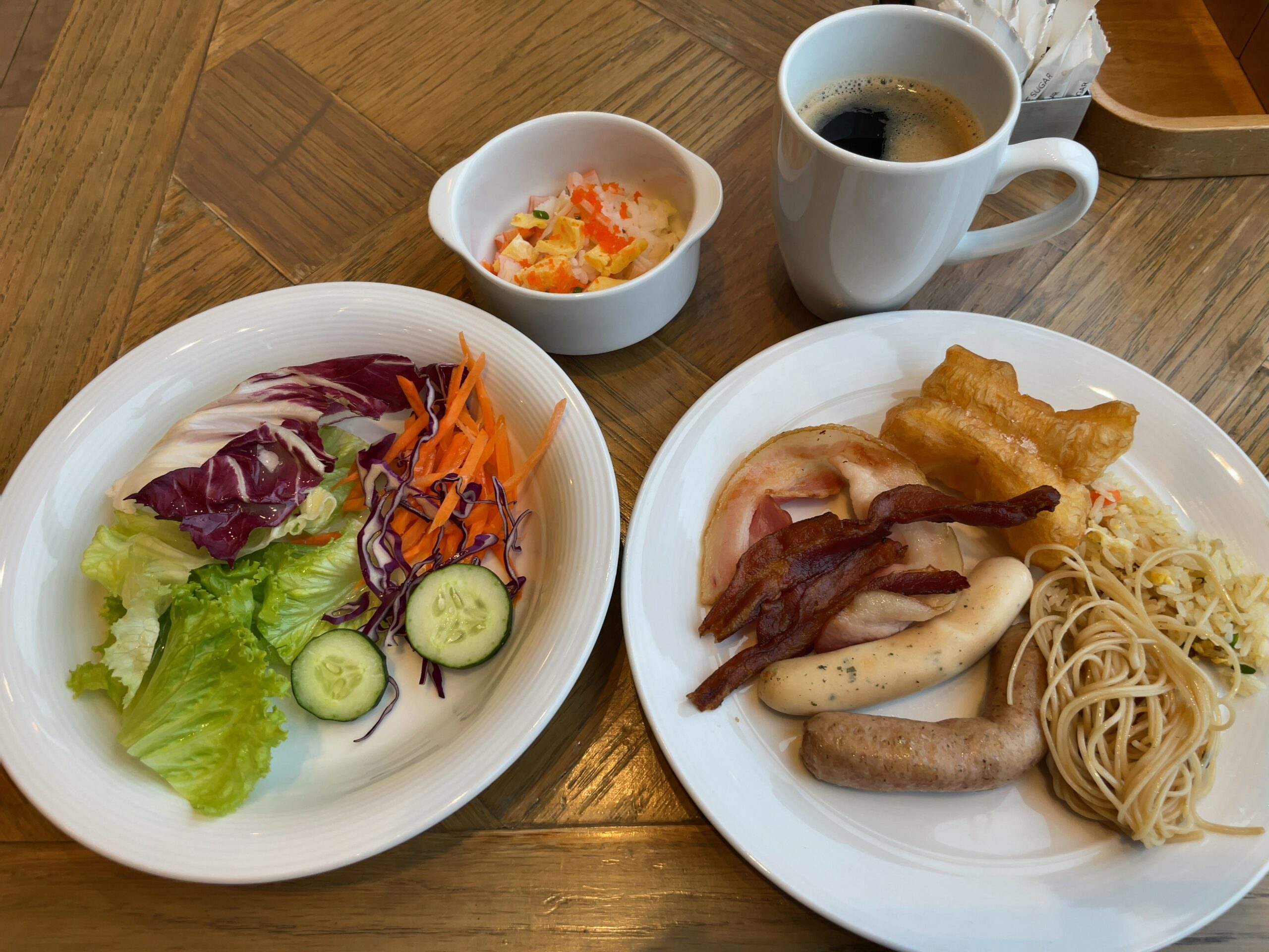 朝食の取り分け皿